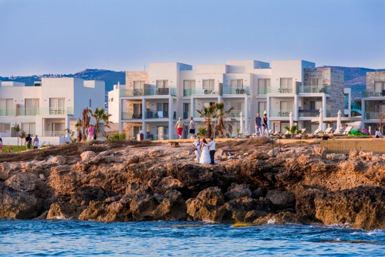 Gold Lagoon Kosher Hotel Paphos Bagian luar foto