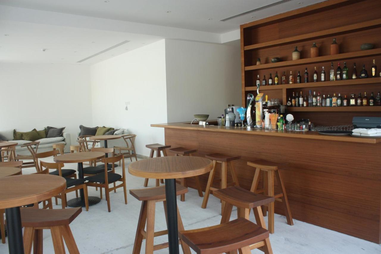 Gold Lagoon Kosher Hotel Paphos Bagian luar foto