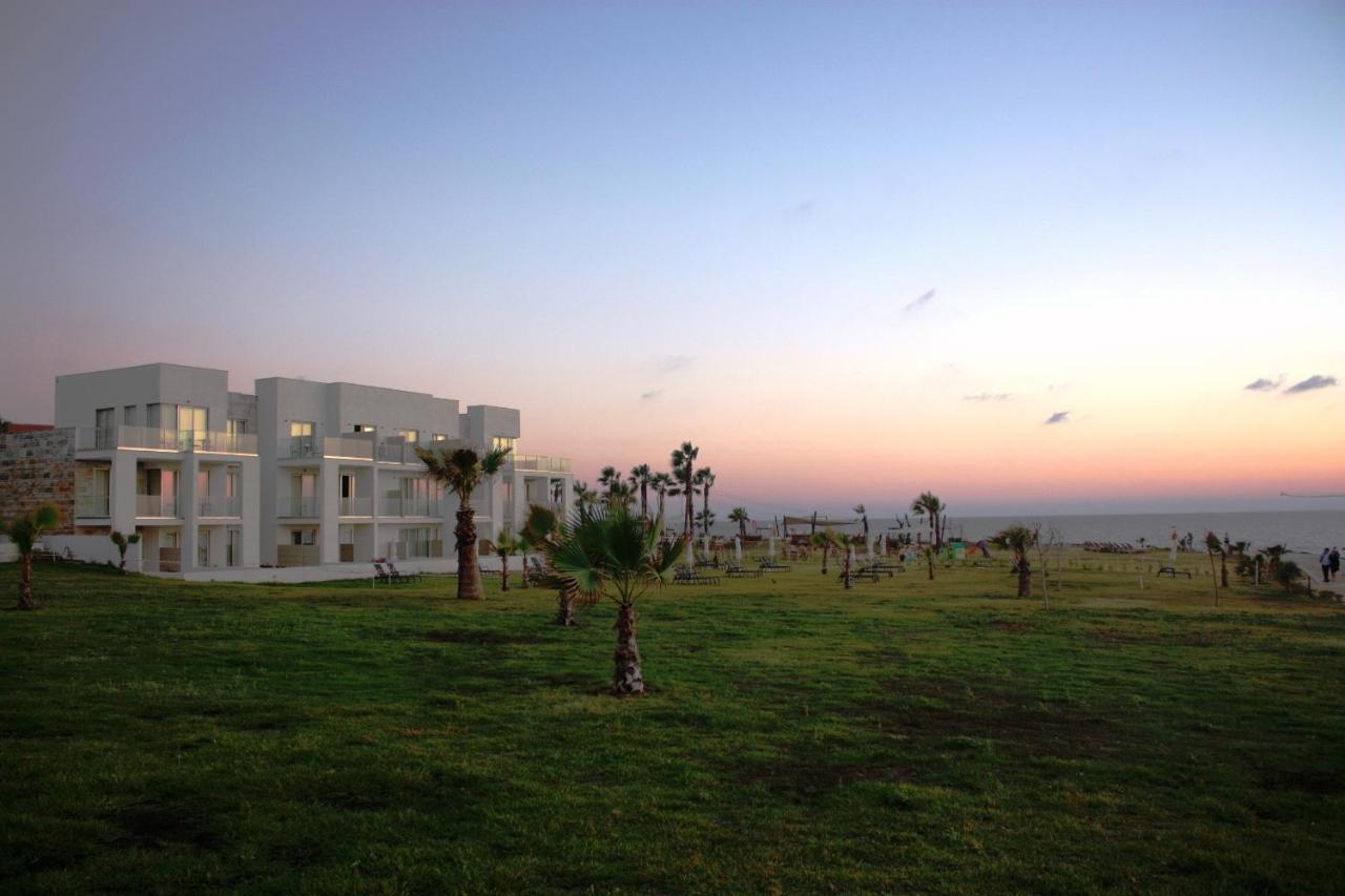 Gold Lagoon Kosher Hotel Paphos Bagian luar foto